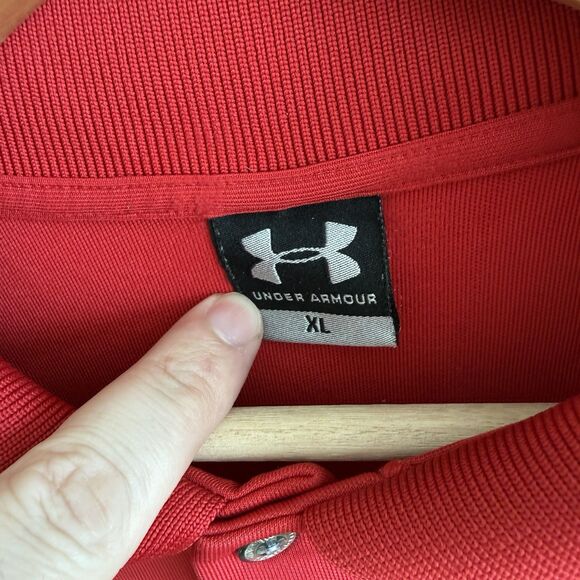 Size XL - Red Under Armour Polo Shirt for Men - Picture 3 of 4